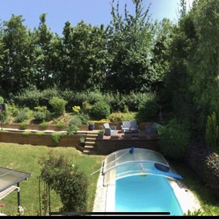 Une Belle Chambre Au Calme Avec Piscine Ormesson-sur-Marne Екстер'єр фото
